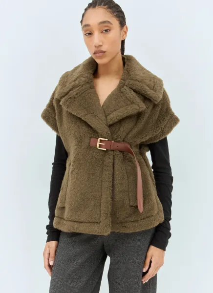 Teddy Fabric Short Cape