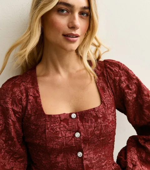 Women's Julie Jacquard Square Neck Neck Button Top
