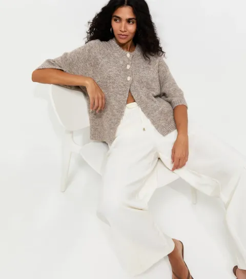 Women's Mink Knitted Short Sleeve Cape Cardigan