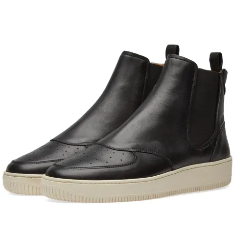 Q76 Sneaker