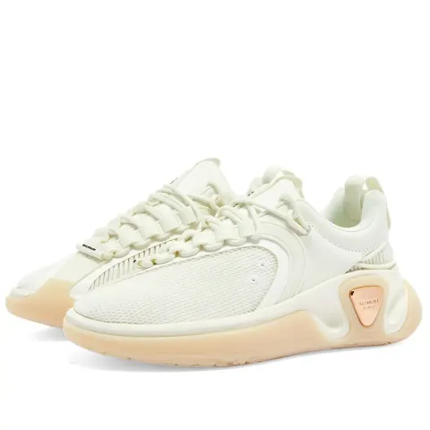 Runner Sneakers