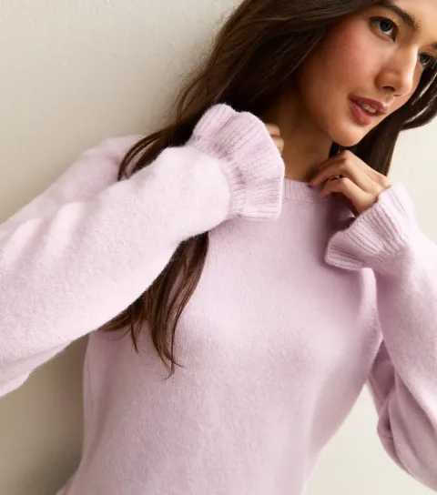 New Look Women's Light Pink Frill Trim Crew Neck Jumper