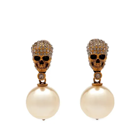 Pearl And Skull Earring