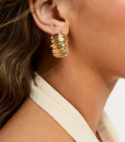 Gold Tone Chunky Ridged Stud Earrings