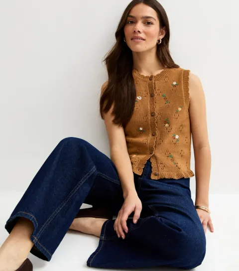 Women's Petite Brown Cotton Rich Embroidered Scalloped Trim Waistcoat