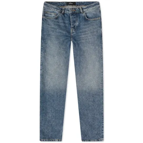 116 Essential Jeans