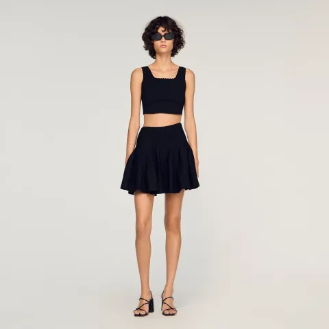 Short knit godet skirt