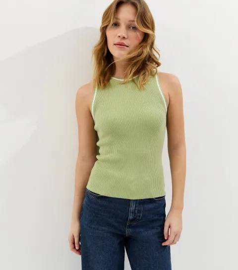 Women's Green Ribbed Contrast Tipping Vest