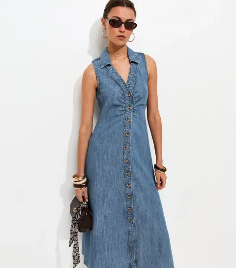 Women's Mid Blue Wash Rouched A-line Midi Dress