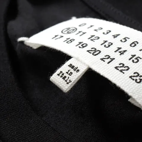 10 Multi Insert Tee