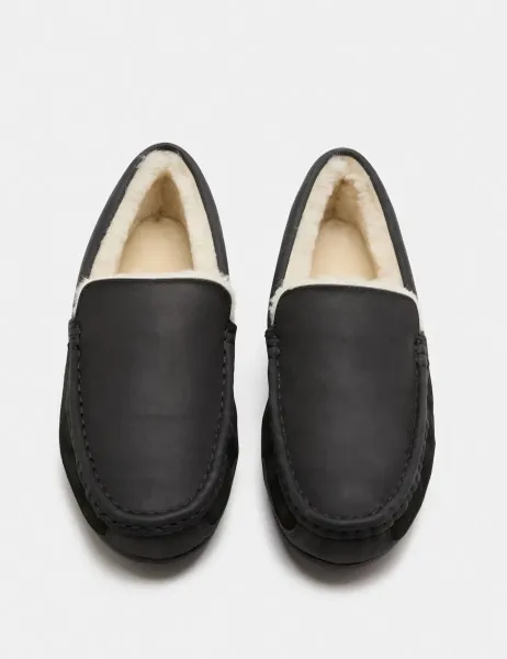 Marks & Spencer Leather Moccasin Slippers with Freshfeet Black
