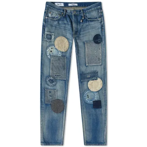 SLIM FIT STRAIGHT DENIM Jeans