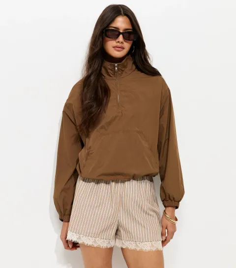 Women's Cream Striped Lace Hem Shorts