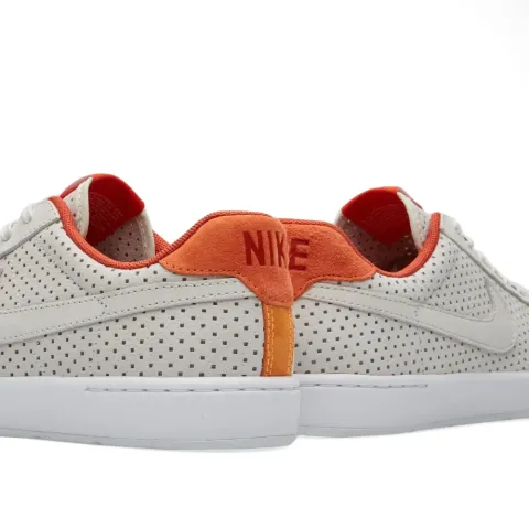 Tennis Classic Ultra QS
