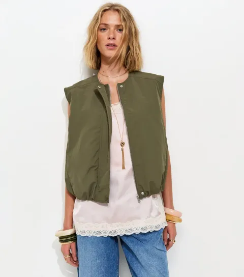 Women's Dark Khaki Sleeveless Bubble Hem Jacket