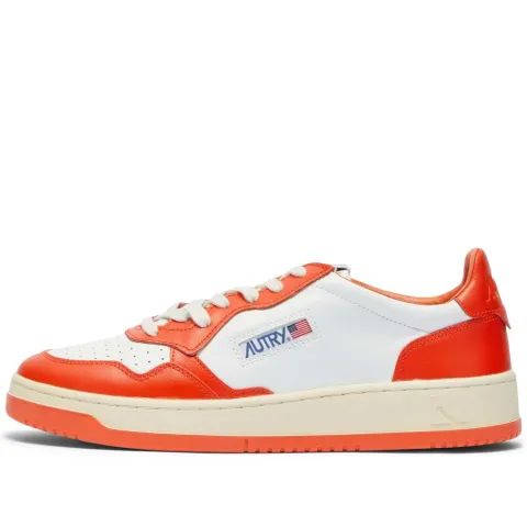01 Low Contrast Sneaker