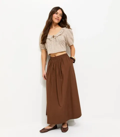 Women's Petite Brown Poplin Circle Skirt