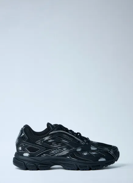 Premier Road Ultra Sneakers
