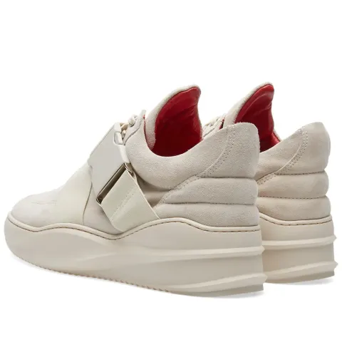 Low Top Sneaker