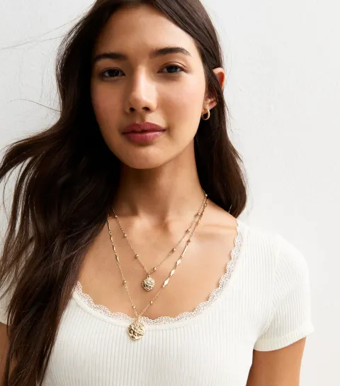 Gold Tone Pack of 2 Textured Circle Pendant Necklaces