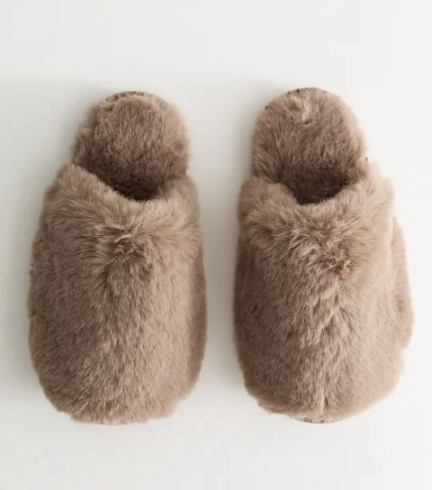 New Look Women's Light Brown Faux Fur Mule Slippers Vegan