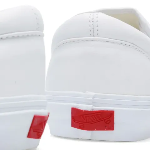 Classic Slip On LX