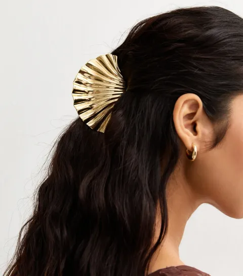 Gold Tone Large Shell Bulldog Clip