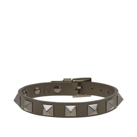 Leather Rockstud Bracelet