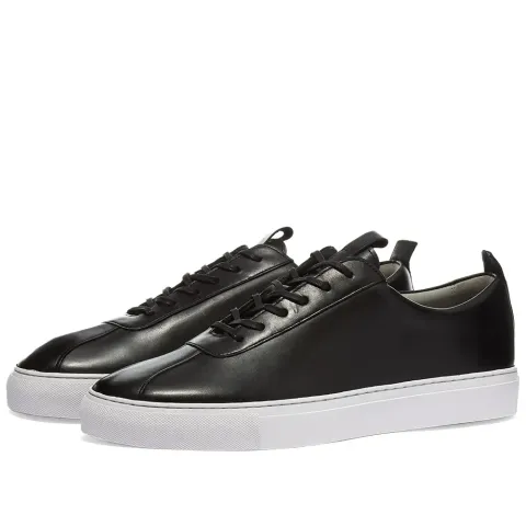 Sneaker 1