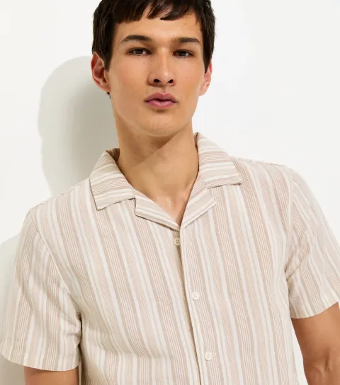 Men's Cream Short Sleeve Stripe Regular Longline Shirt