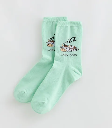 Mint Green Lazy Cow Ankle Socks