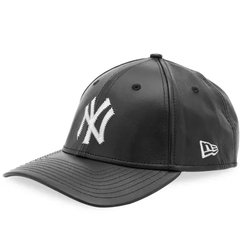 New York Yankees Leather 9Forty Adjustable Cap