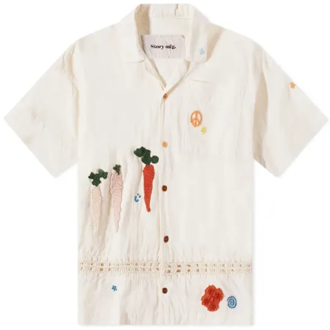 Story mfg. Double Portal Greetings Vacation Shirt