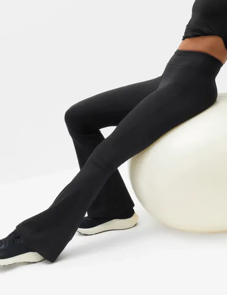 Goodmove Essential High Waisted Flared Leggings Black