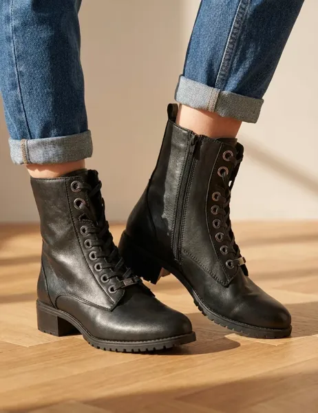 Jones Bootmaker Leather Lace Up Block Heel Ankle Boots Black