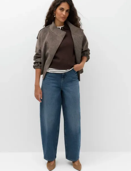 Marks & Spencer Relaxed Mid Rise Barrel Jeans Medium Indigo
