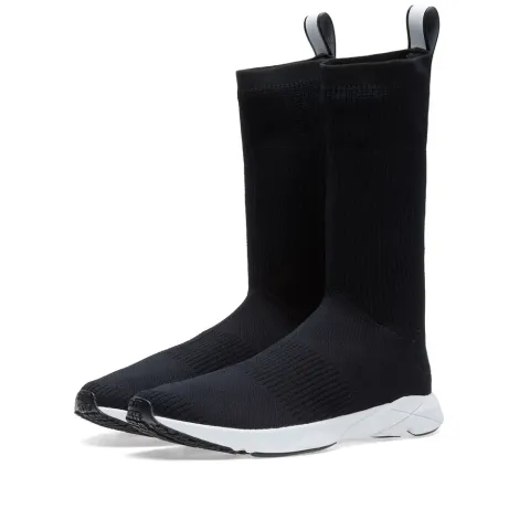 Sock Runner
