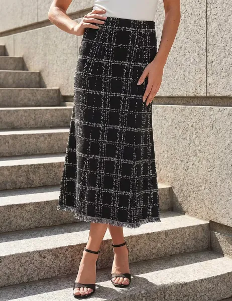 Roman Textured Knit Tweed Skirt Black Mix