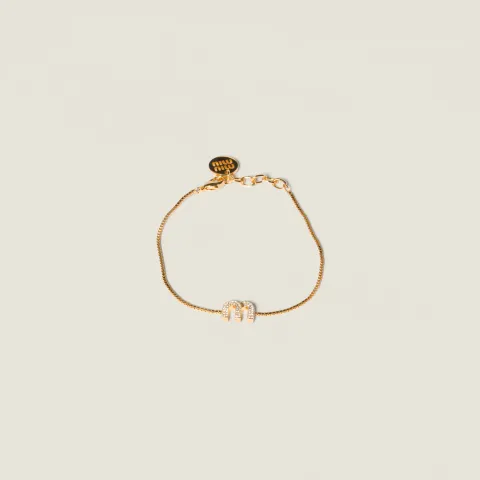 Metal bracelet with crystals