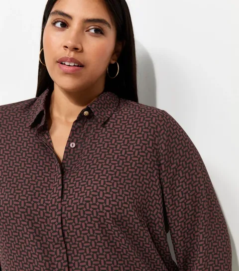 Women's Plus Size Red Geometric Print Long Sleeve Shirt Curves