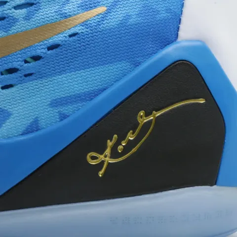 Kobe IX EM 'Triple Crown'
