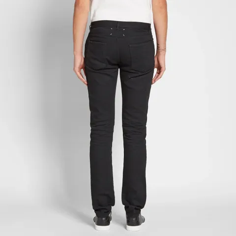 10 Skinny Jean