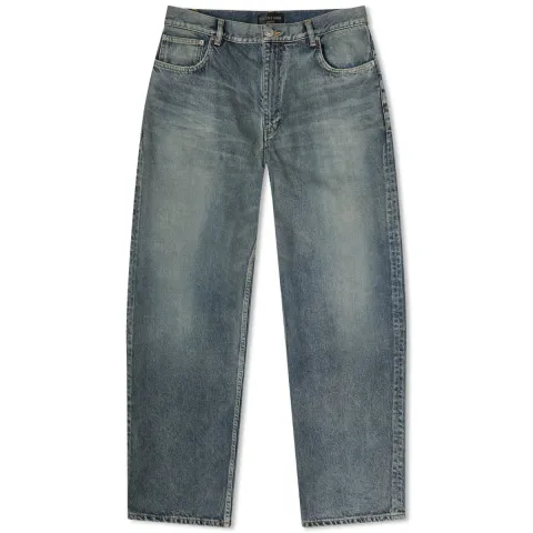 Straight Leg Loose Jeans