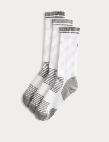 Goodmove 3 Pack Cool & Fresh Reflective Cushioned Socks White Mix
