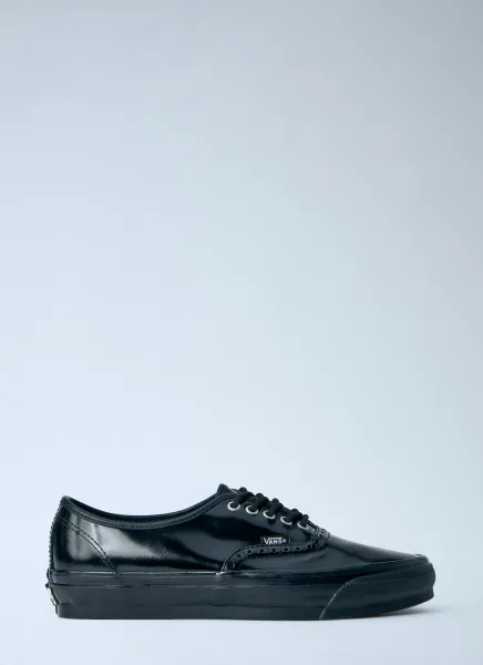 OTW Authentic 44 Siped Vibram Sneakers