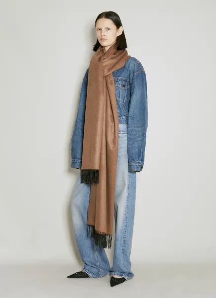Extra Large Scarf With Logo Plaque