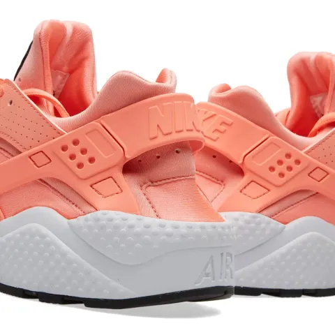 W Air Huarache Run