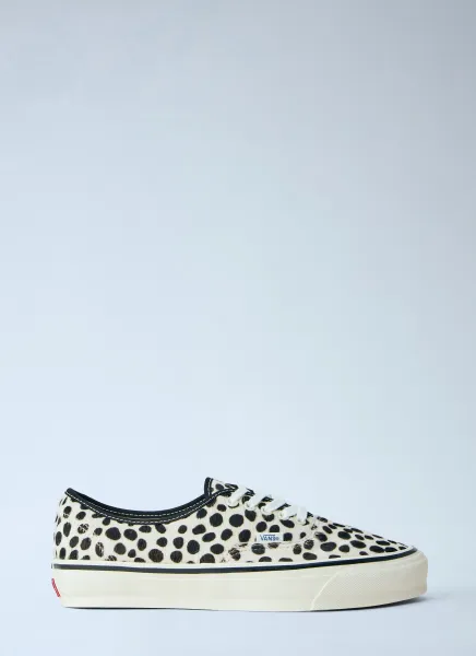 LX Authentic 44 Sneakers