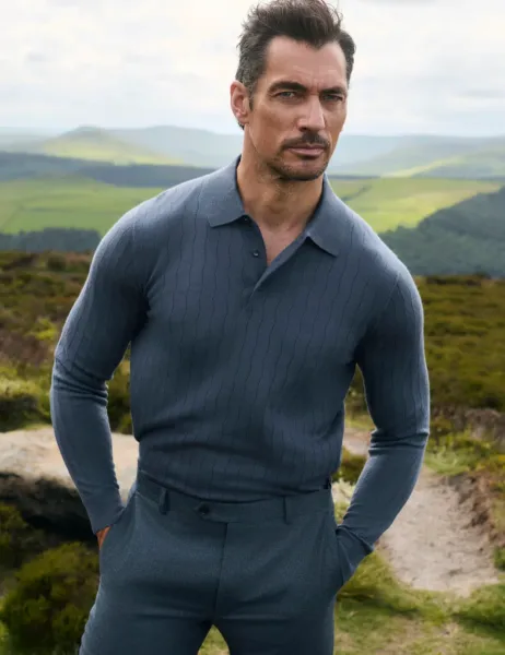 Jaeger Merino Wool Rich Knitted Polo Shirt with Silk Dark Blue