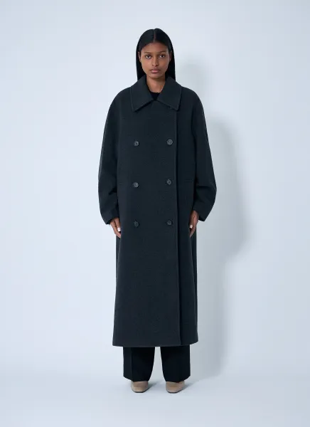 Shield Coat